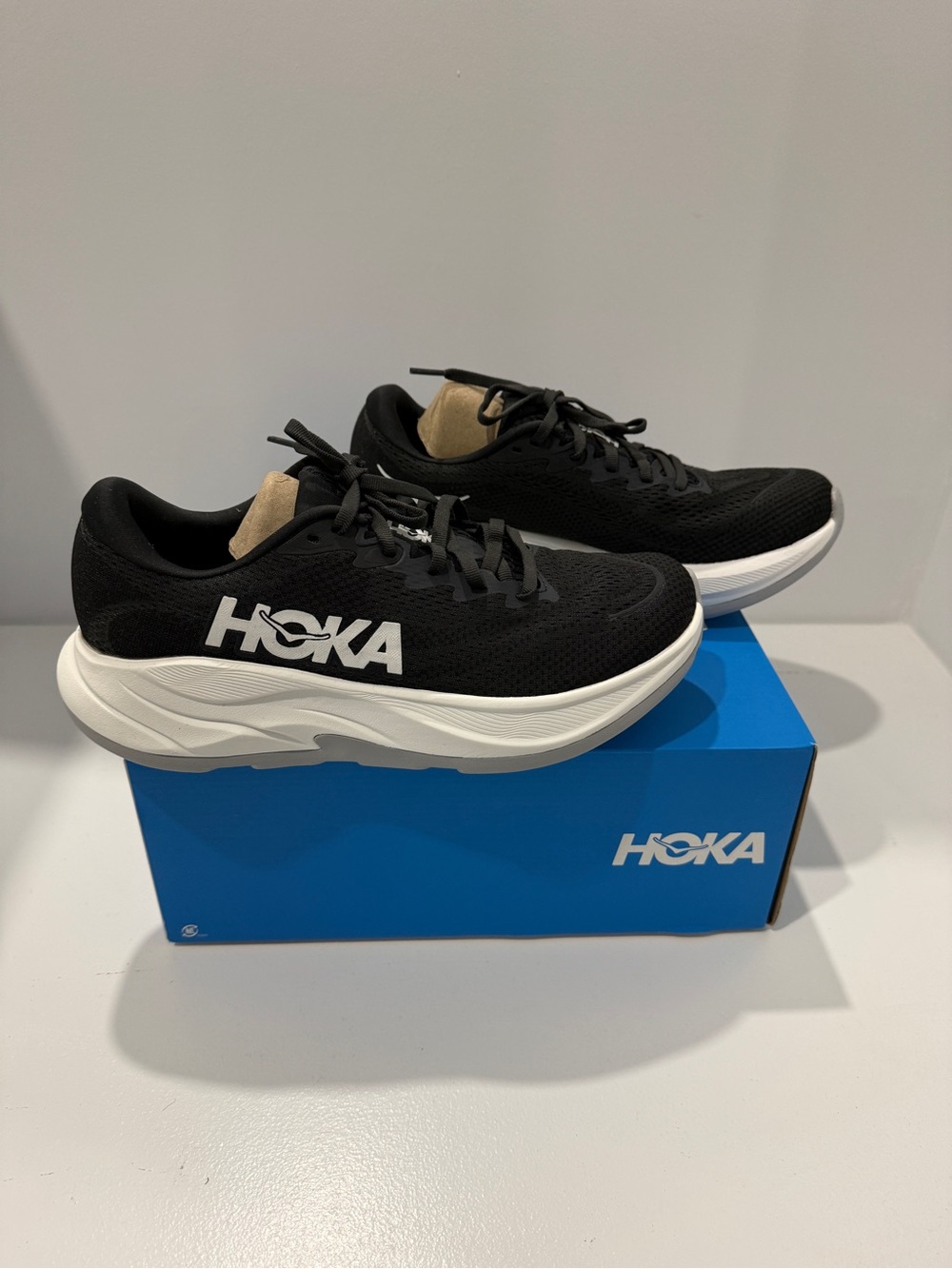 **Brand New Hoka Rincon Sneakers**